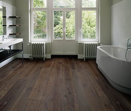 Rovere moka decappato beige e verniciato, collezione Myfolk. Misure: Spessore 15 mm. Larghezza 80-300 mm. Lunghezza 900-2000 mm.